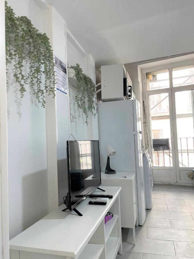 Acogedor Apartamento Con Balcon En El Barrio De Chueca, Gran Via Con Aire Acondicionado Y Calefaccion Madrid Exterior photo